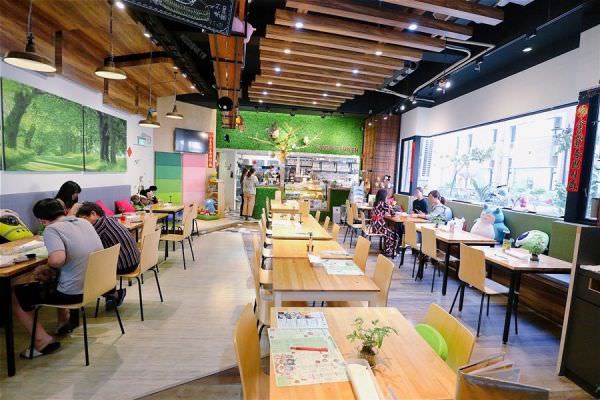 森林小徑大墩店用餐环境